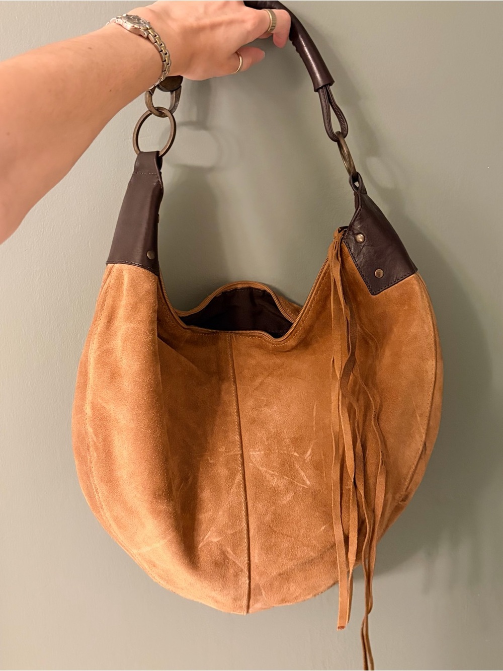Vintage The Limited Suede leather Crescent Hobo Bag purse in Cognac